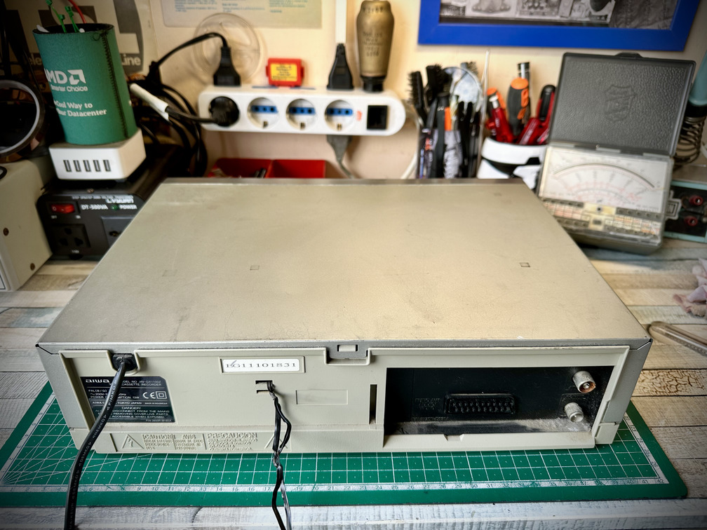 Dettaglio alimentatore del VCR AIWA GX1100